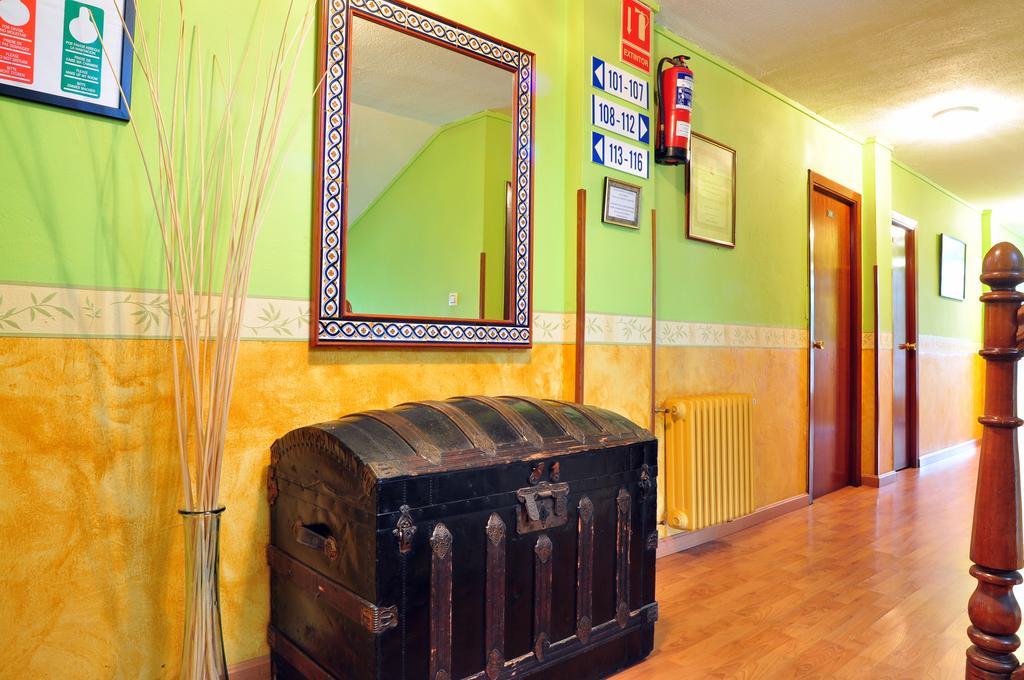 Hostal Europa San Roque del Acebal Eksteriør bilde
