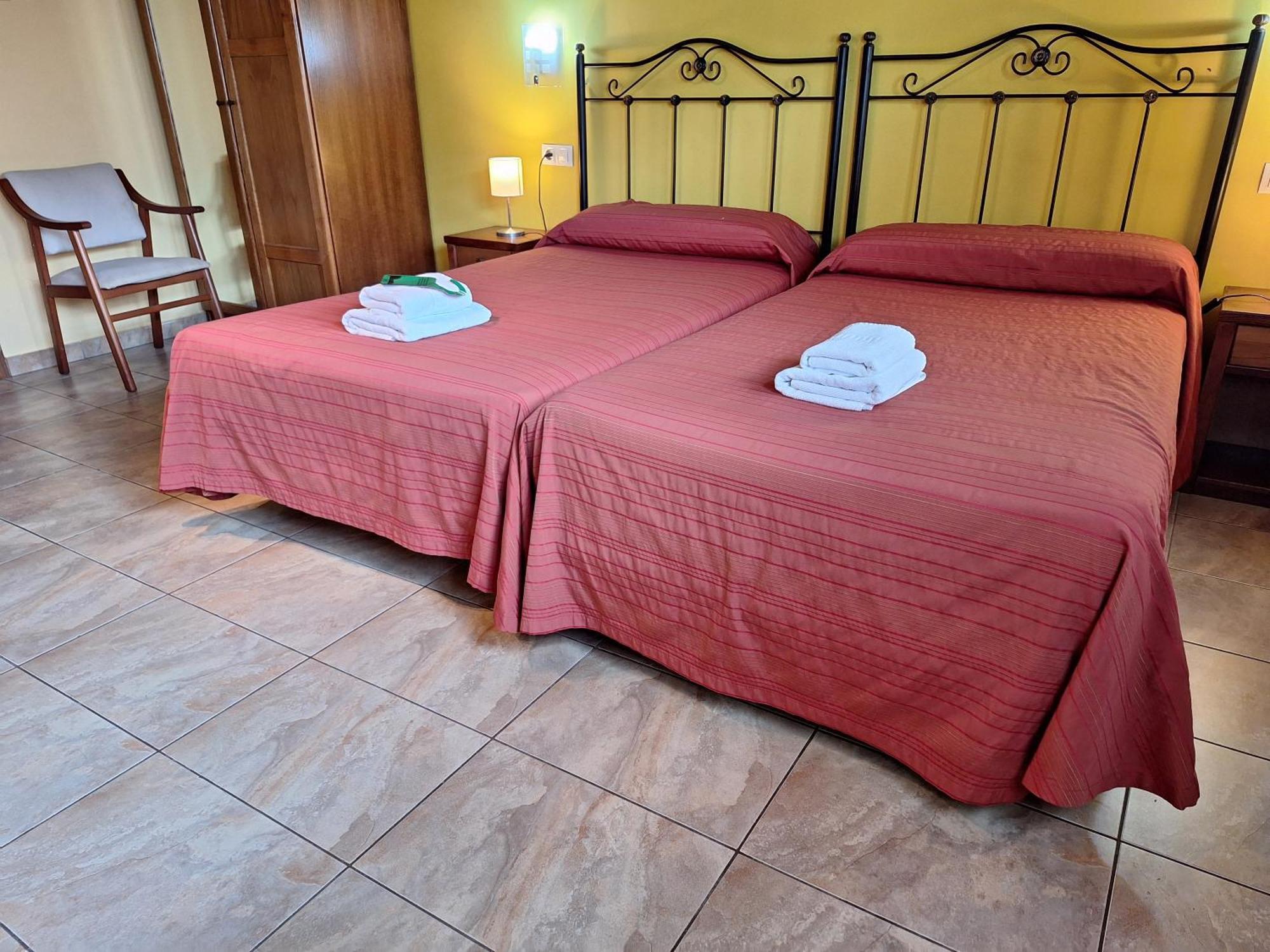 Hostal Europa San Roque del Acebal Eksteriør bilde